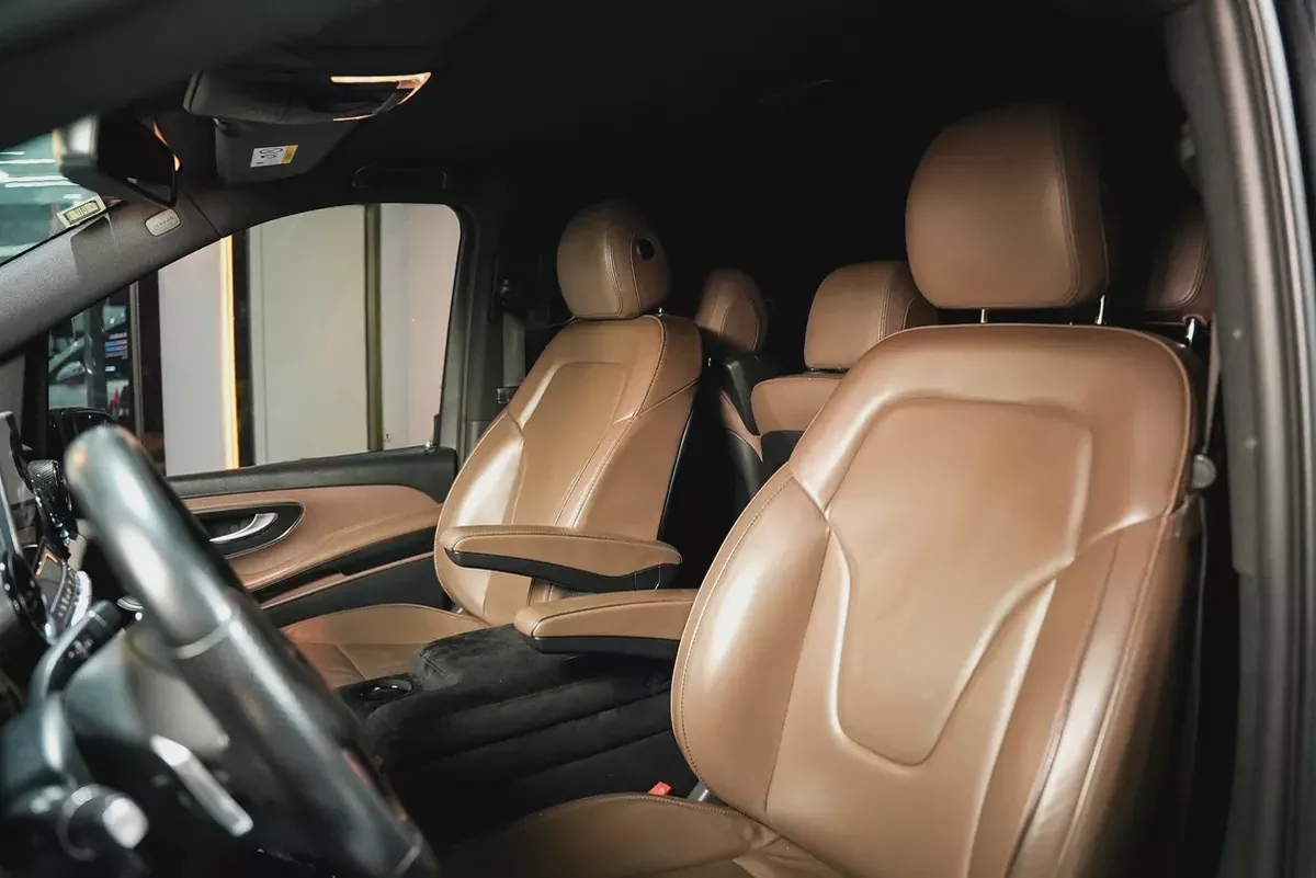 2020 Mercedes-Benz V-Class V 250 GCC Specs-8-8