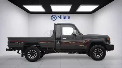Toyota Land Cruiser Pickup 70 LX SC-5