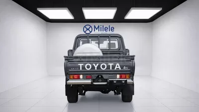 Toyota Land Cruiser Pickup 70 LX SC-7