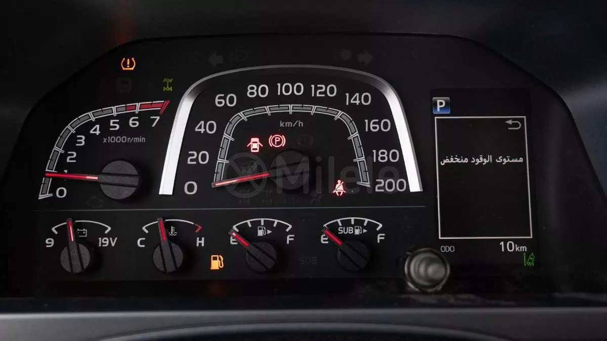 Toyota Land Cruiser Pickup 70 LX SC-17-0
