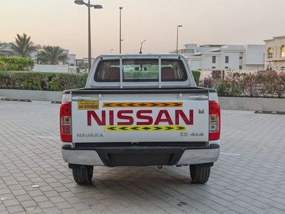 NISSAN NAVARA 2022 GCC 4X4 V4 2.5L AUTOMATIC LOW MILEAGE IN EXCELLENT CONDITION-17