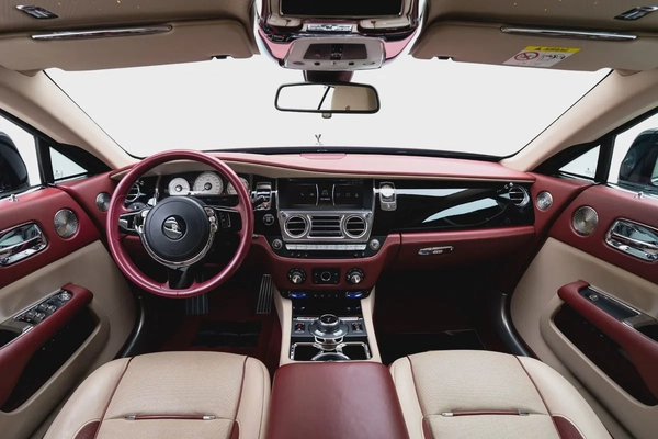 2019 ROLLS ROYCE WRAITH. GCC. BESPOKE AUDIO. 4 BUTTONS. STARLIGHT.