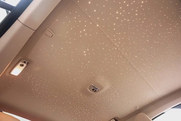 2019 ROLLS ROYCE WRAITH. GCC. BESPOKE AUDIO. 4 BUTTONS. STARLIGHT.