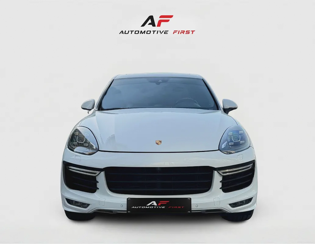 2016 Porsche Cayenne GTS | GCC Specs