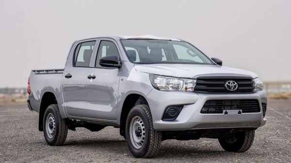 Toyota Hilux (LHD) TOYOTA HILUX DC 2.4D MT 4X4 P.WINDOW MY2025 – SILVER