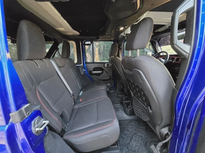 Jeep Wrangler Unlimited Rubicon 2018 | GCC Specs | Off-Road Ready | Perfect condition | Orginal pain-13