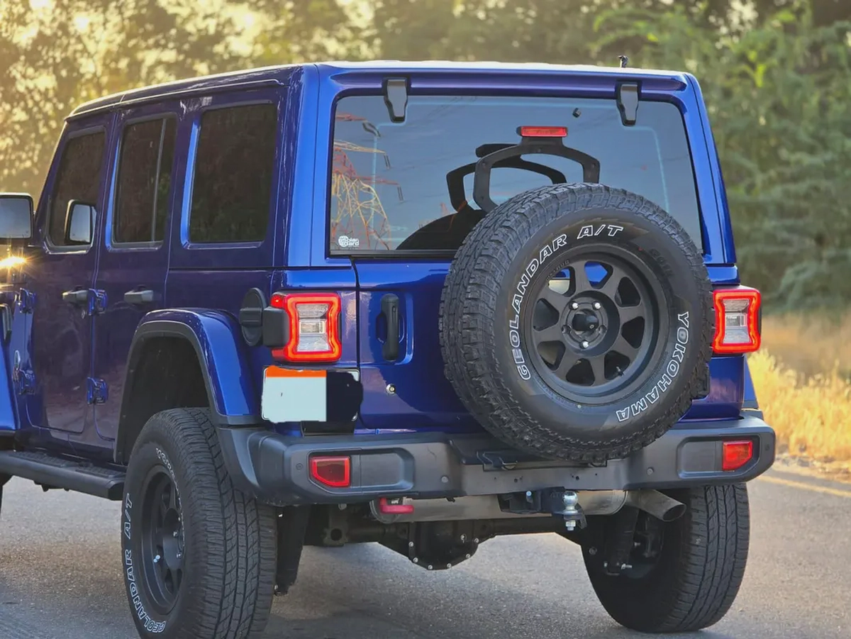Jeep Wrangler Unlimited Rubicon 2018 | GCC Specs | Off-Road Ready | Perfect condition | Orginal pain