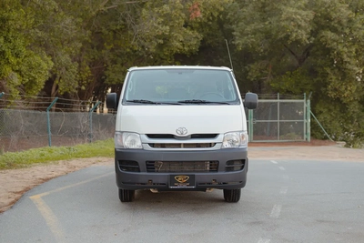 Toyota Hiace Standard Roof | Delivery Van | GCC Specs | Ref#T42275-4