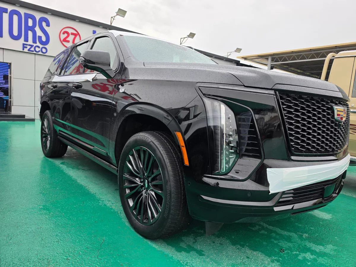 Cadillac Escalade 6.2L Sport Platinum VIP 2026-4-4