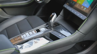 2025 MG-6 1.5L TURBO XLINE TROPHY LUXURY CHINA SPECS-11