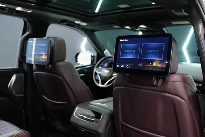 Cadillac Escalade ESV Sport Platinum-11