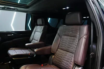 Cadillac Escalade ESV Sport Platinum-12