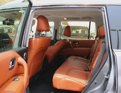 Nissan Patrol SE Platinum 2022 GCC Specs ORGINAL PAINT-9