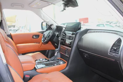 Nissan Patrol SE Platinum 2022 GCC Specs ORGINAL PAINT-10