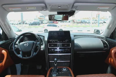 Nissan Patrol SE Platinum 2022 GCC Specs ORGINAL PAINT-6