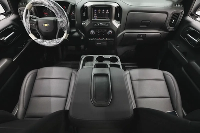 Chevrolet Silverado 1500-13