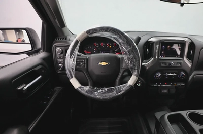 Chevrolet Silverado 1500-15