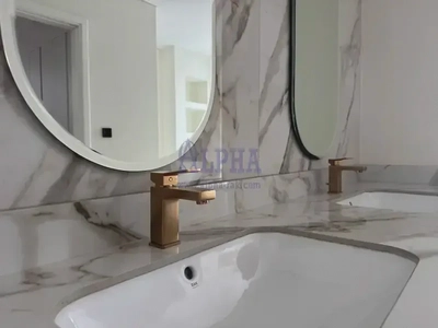 3 BR Plus Maid Room | Luxury Villa| Canal |-5