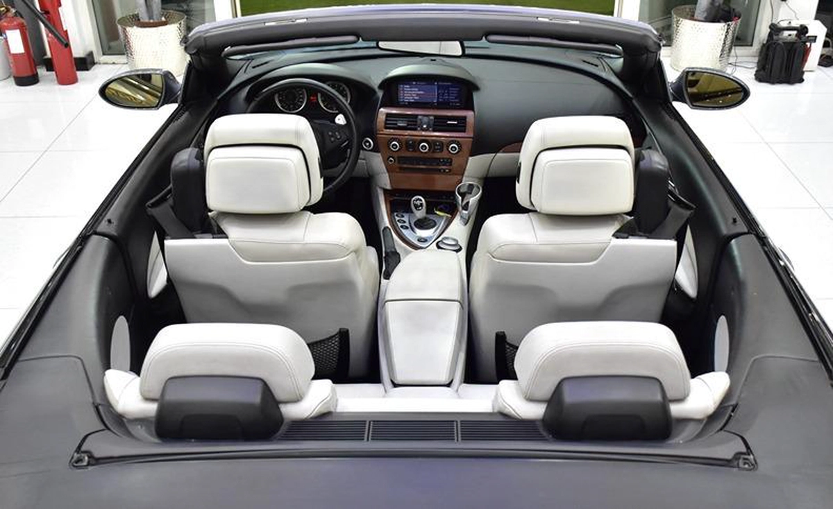BMW M6 Convertible ( 2008 Model ) in Gray Color American Specs-3-3