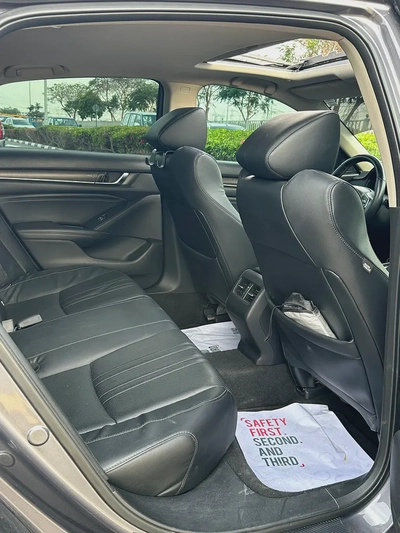 951/- AED EMI 1.5L turbo 2018 Honda Accord EX PLUS - GCC Specs - Excellent Condition-7