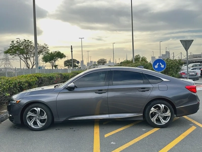 951/- AED EMI 1.5L turbo 2018 Honda Accord EX PLUS - GCC Specs - Excellent Condition-9