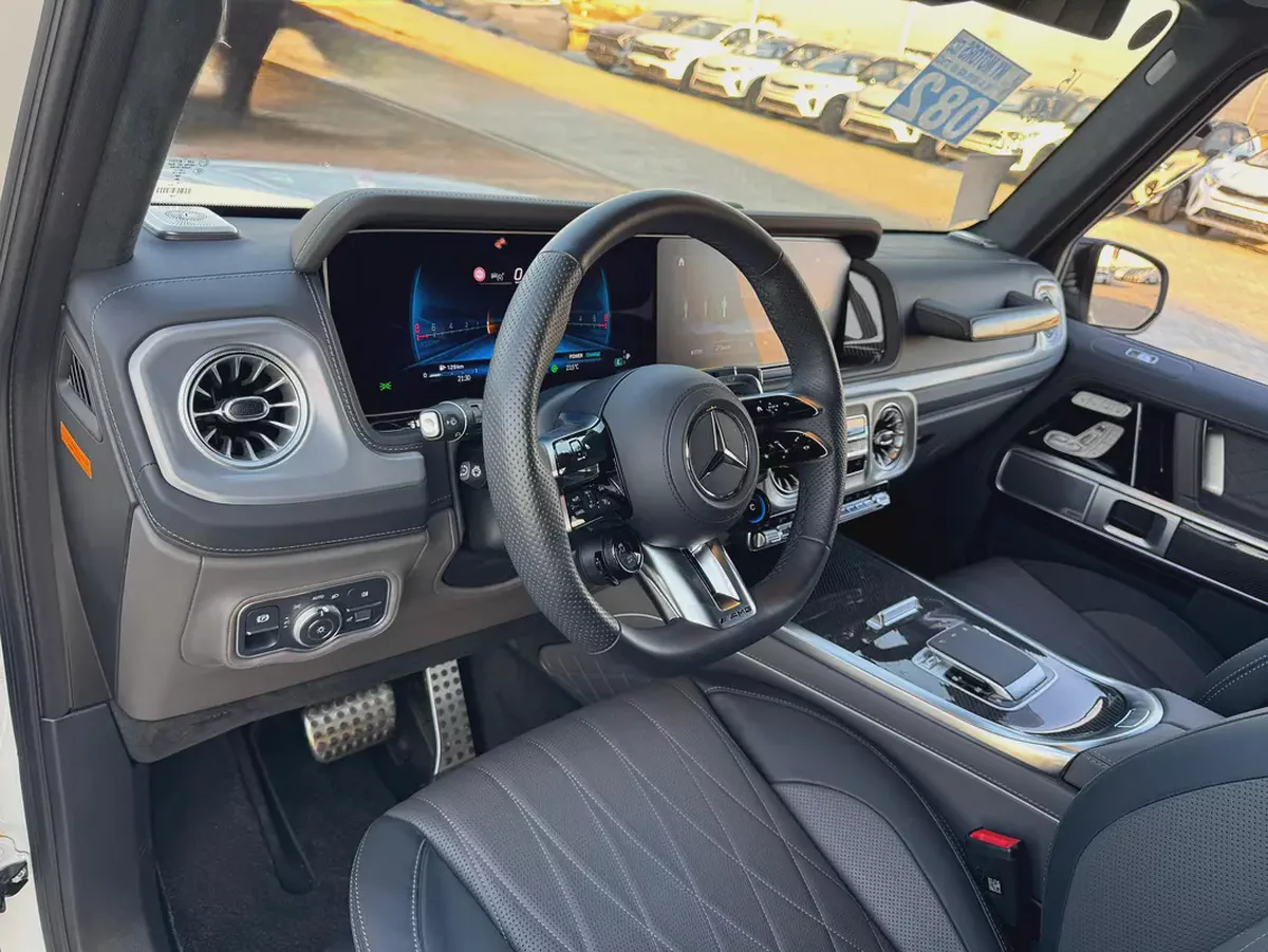 Mercedes Benz G63 AMG 2025 4800km - A22 Suspension - Japan Import - Clean Title-6-6