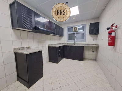 In prime location huge 2bhk with Balcony Wardrobes-9