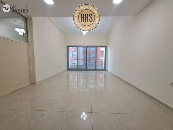 In prime location huge 2bhk with Balcony Wardrobes