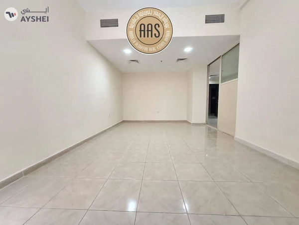 In prime location huge 2bhk with Balcony Wardrobes