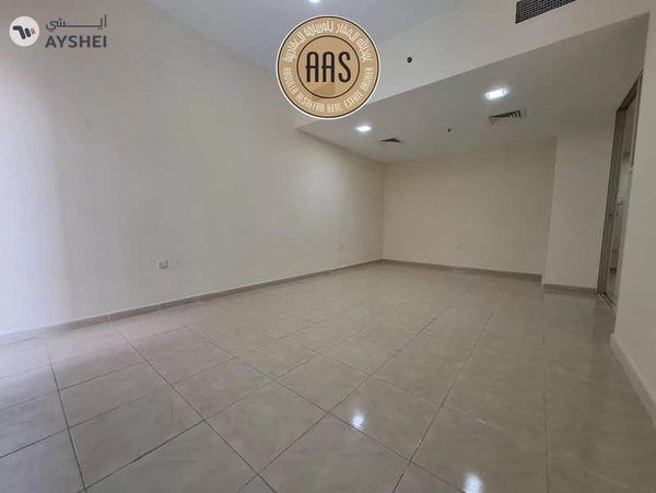 In prime location huge 2bhk with Balcony Wardrobes
