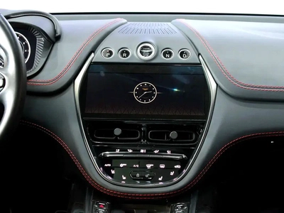 2022 - Aston Martin DBX 550 - Low mileage-5