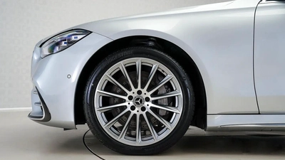 Mercedes-Benz S-Class S 500-5
