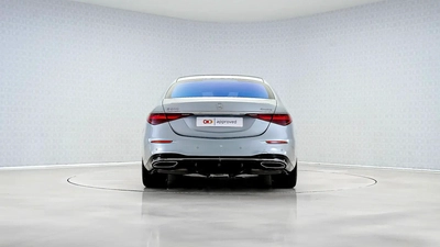 Mercedes-Benz S-Class S 500-1