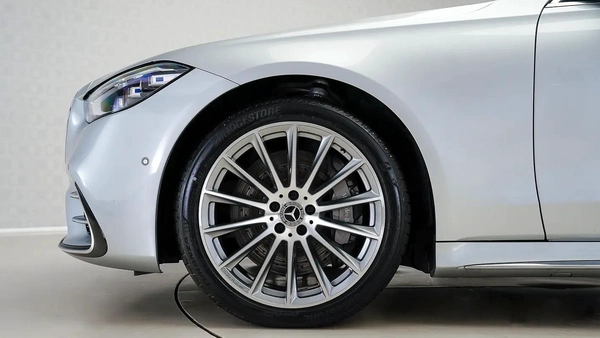 Mercedes-Benz S-Class S 500
