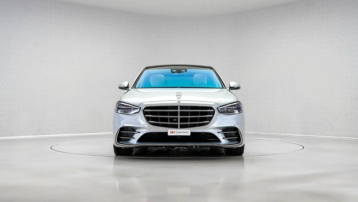 Mercedes-Benz S-Class S 500-4-4