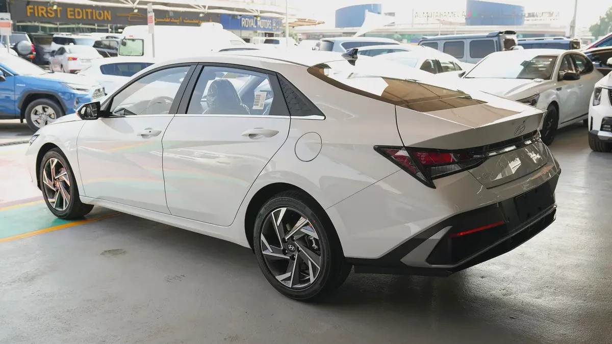 2025 HYUNDAI ELANTRA 1.5 CHINESE SPECS-16-16