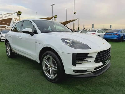 (2020) PORSCHE //MACAN// GCC FULL OPTION -ORIGINAL PAINT--3