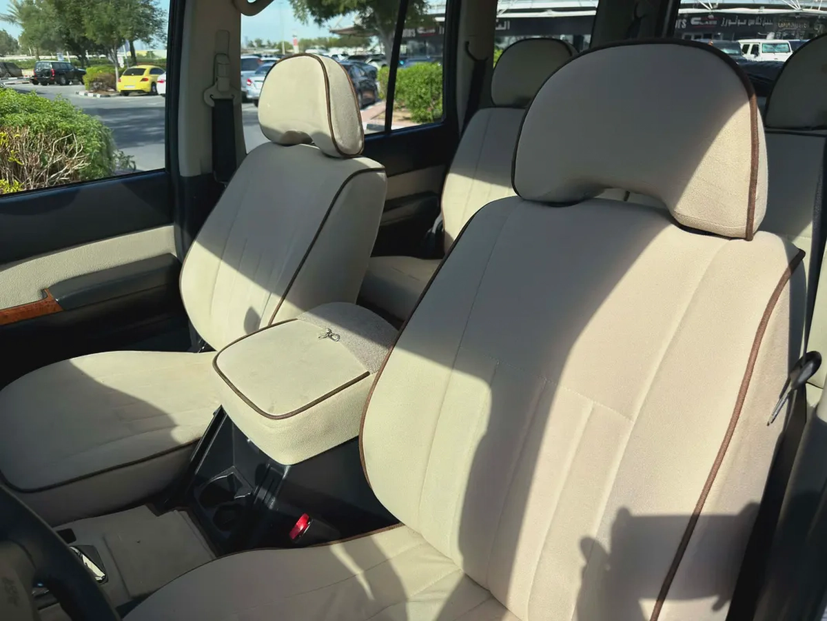 **2017**GCC SPEC NEAT AND CLEAN LESS KILOMETER-4-4