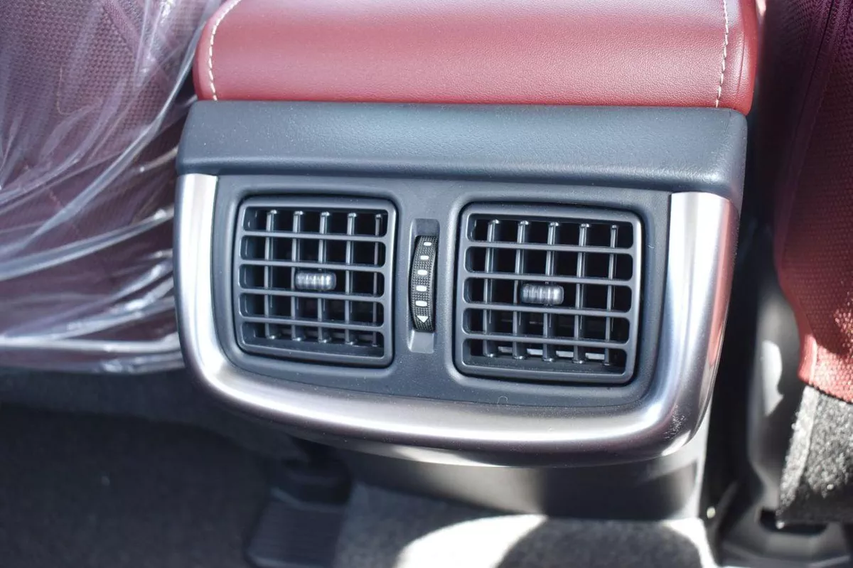 Toyota Hilux SGLX 2.7L V4 PETROL MANUL-14-0