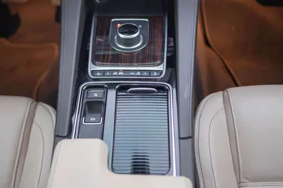 Jaguar F-PACE Prestige 2020 GCC specs-12