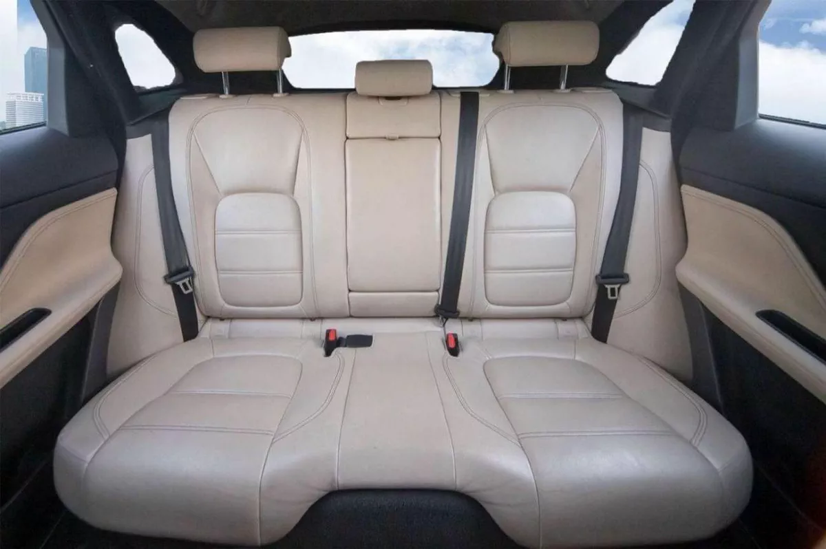 Jaguar F-PACE Prestige 2020 GCC specs-17-0