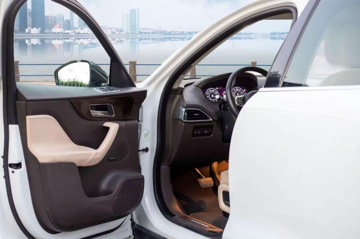 Jaguar F-PACE Prestige 2020 GCC specs-3-0