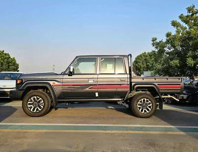 Toyota Land Cruiser Pick Up LX-Z1 LC79 / DOUBLE CABIN AUTOMATIC / 2.8L DIESEL V4 4WD / LETAHER WITH REAR CAMERA / (CODE # LX-Z1)-2