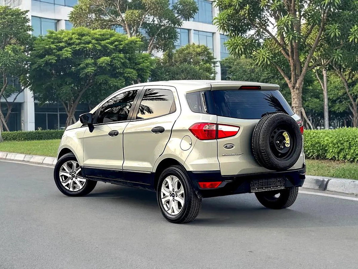 Ford Ecosport | GCC Specs | Full Service History | Original Paint-8-8