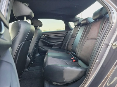 Honda Accord Sport 2020 US Specs - Low Mileage  Pristine Condition Perfect Family Sedan-9