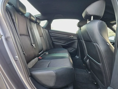 Honda Accord Sport 2020 US Specs - Low Mileage  Pristine Condition Perfect Family Sedan-10