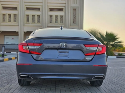 Honda Accord Sport 2020 US Specs - Low Mileage  Pristine Condition Perfect Family Sedan-19
