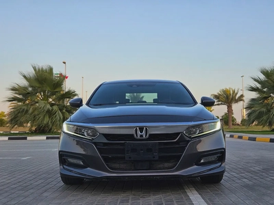 Honda Accord Sport 2020 US Specs - Low Mileage  Pristine Condition Perfect Family Sedan-5