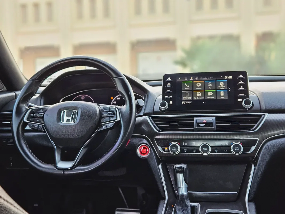 Honda Accord Sport 2020 US Specs - Low Mileage  Pristine Condition Perfect Family Sedan