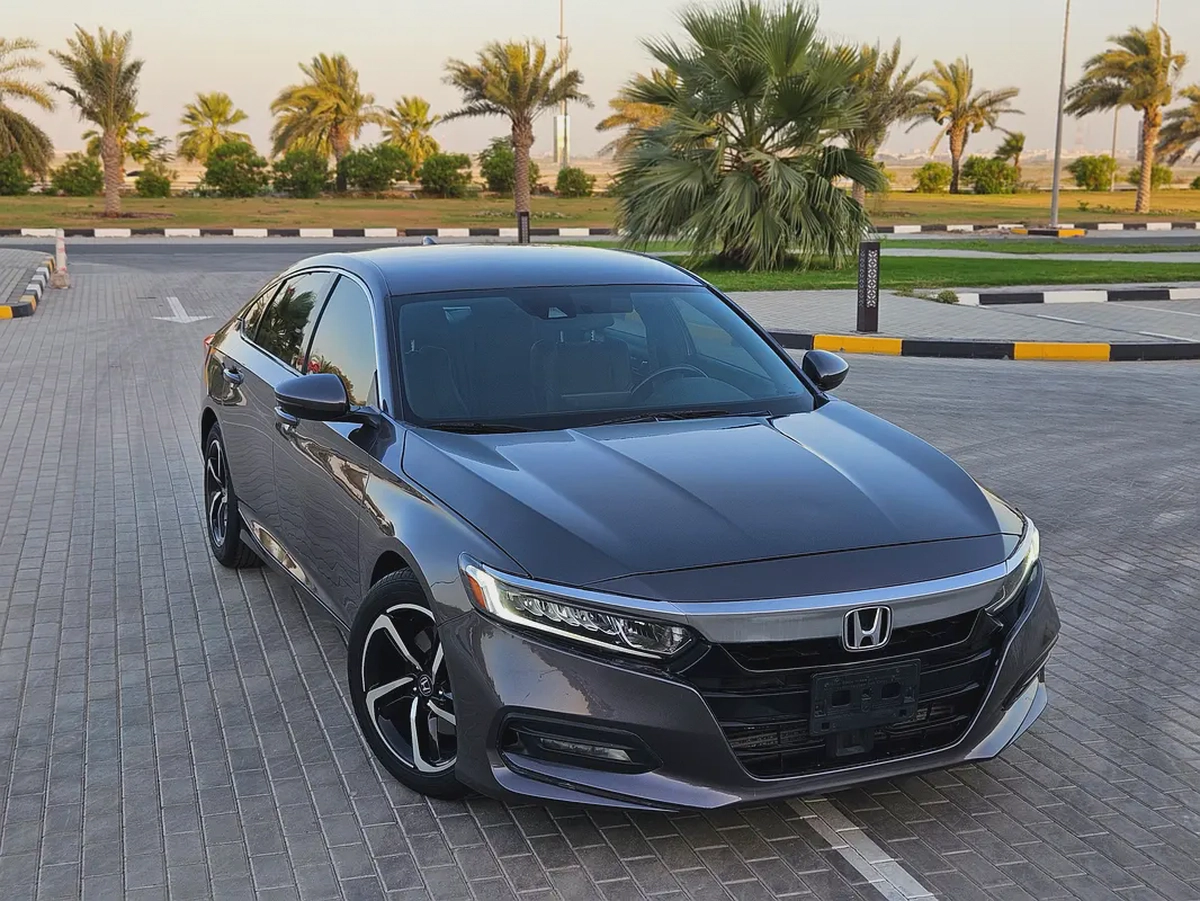 Honda Accord Sport 2020 US Specs - Low Mileage  Pristine Condition Perfect Family Sedan